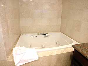 Relax in our comfortable jacuzzi suites